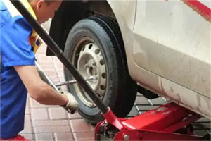 南华附近拖车24小时服务热线电话