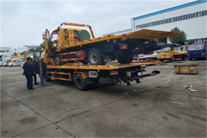 南华同城汽车补胎